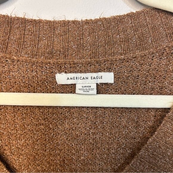 American Eagle Outfitters Brown V-Neck Oversized Sweater Knit Texture Size Small - Picture 3 of 6